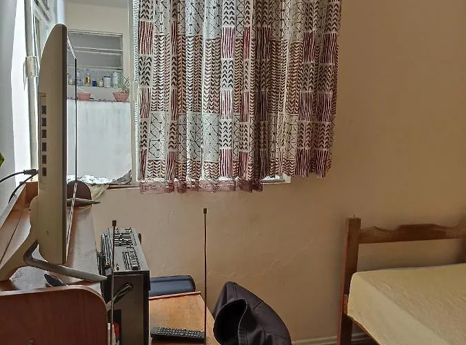 Quarto No Centro De Juiz De Fora