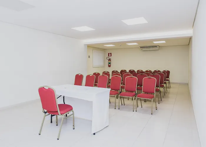 Belo Horizonte Self Catering Holidays near September Seven Square