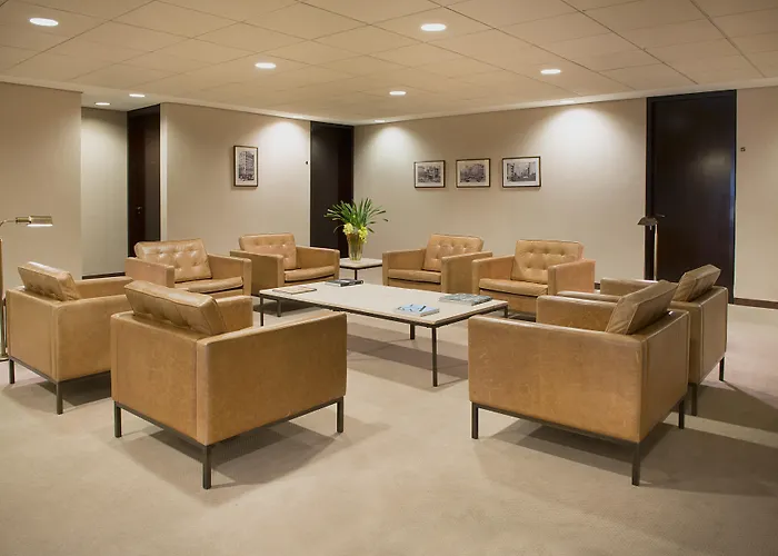 Sao Paulo hotels near Museum of Art of Sao Paulo Assis Chateaubriand