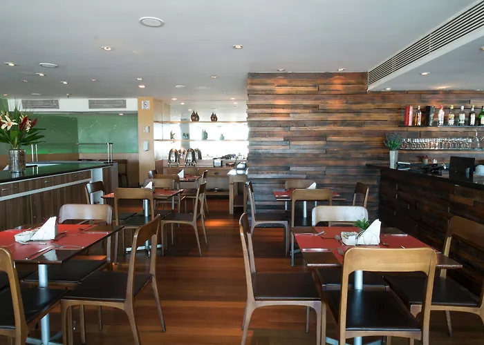 Macae Hotels
