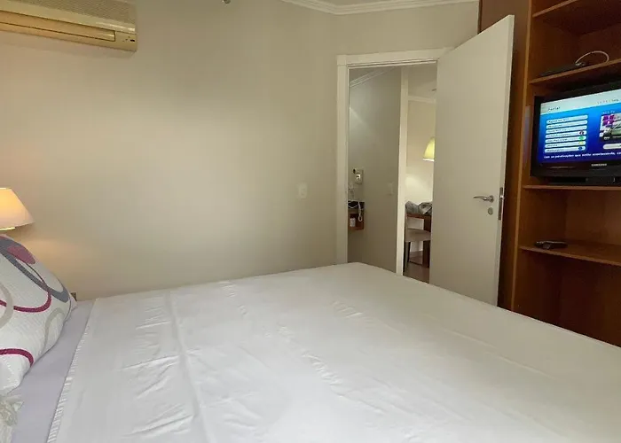 Flat 2 Quartos - Rua Alvorada 1009 Sao Paulo