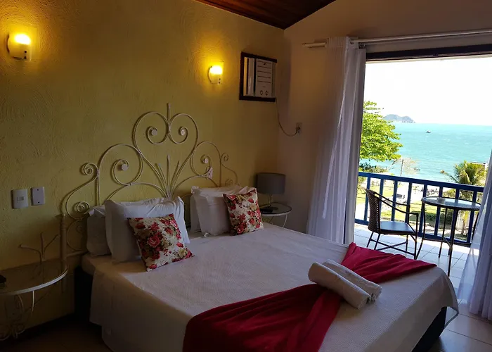 Armacao dos Buzios hotels near Projeto Coral Vivo
