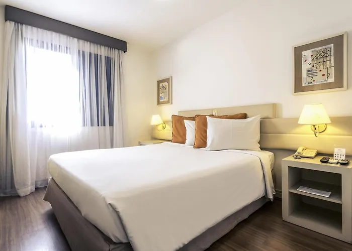 Sao Paulo Self Catering Holidays near Museum of Art of Sao Paulo Assis Chateaubriand