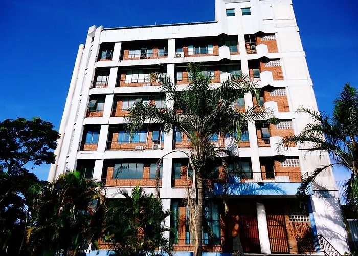 Guarulhos hotels near Praca Mamonas Assassinas